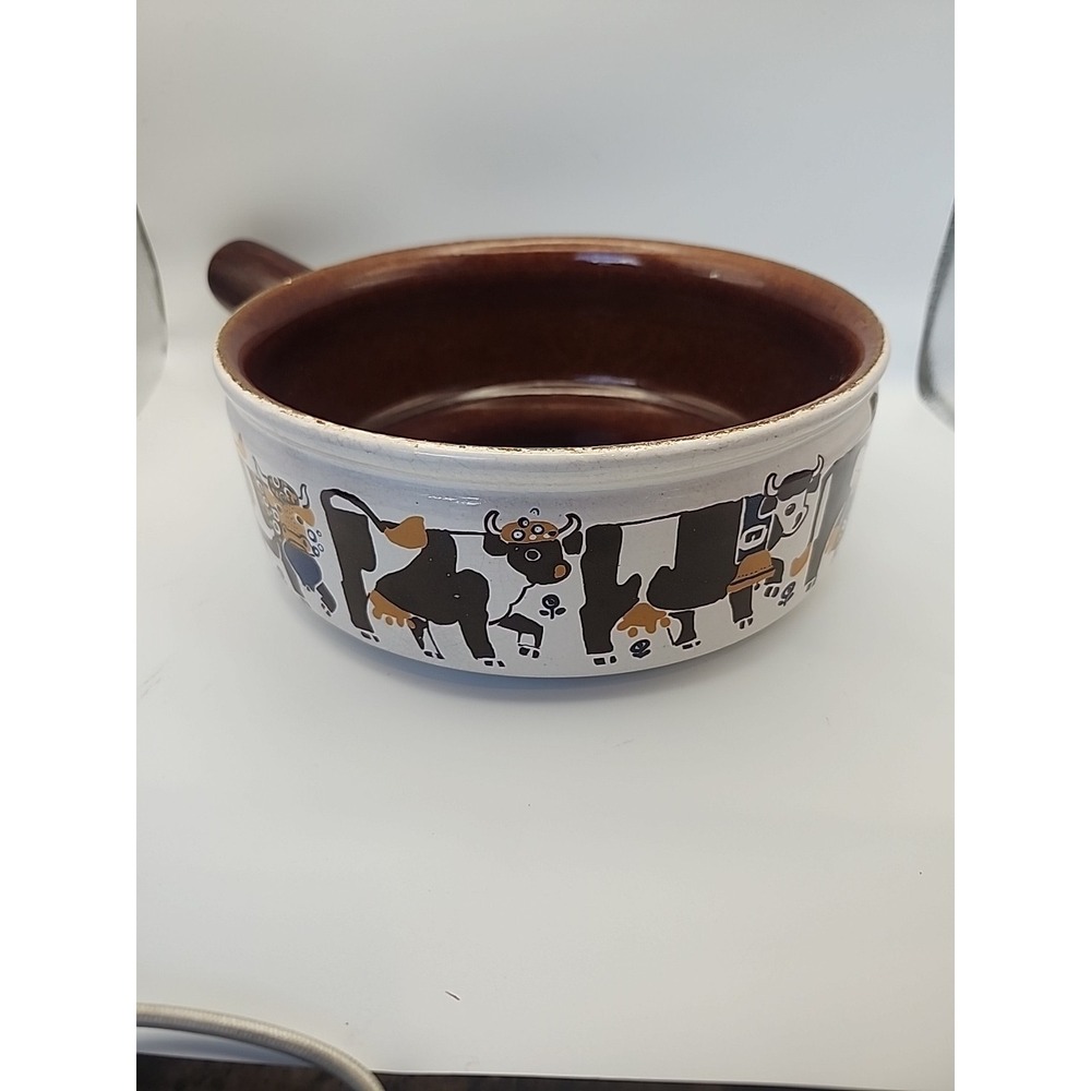 Landert 22 Fondue Pot Swiss Pottery Stoneware MCM 8.5" Diameter Cow Farmer Theme